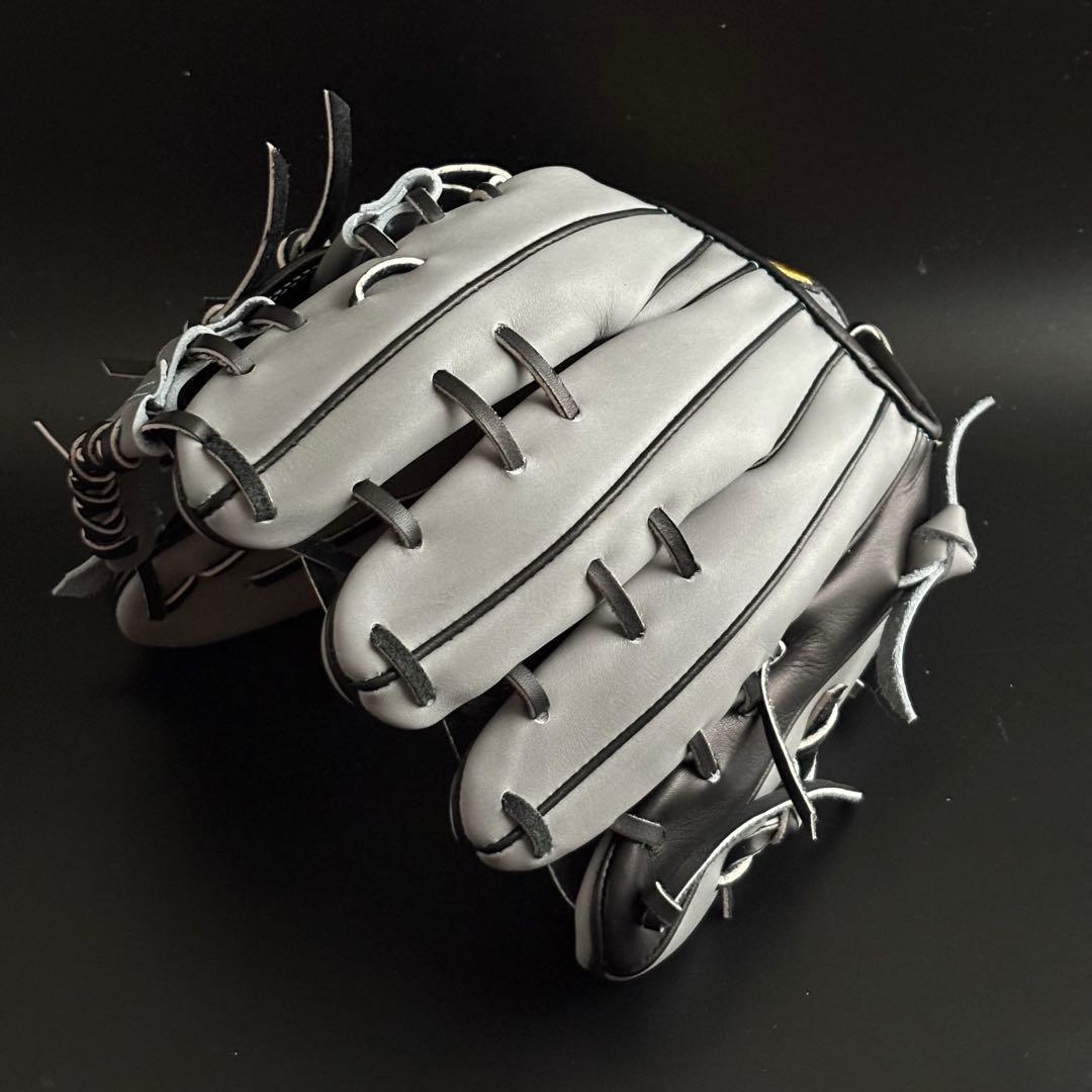 新品　軟式内野手用グローブ　中学野球対応