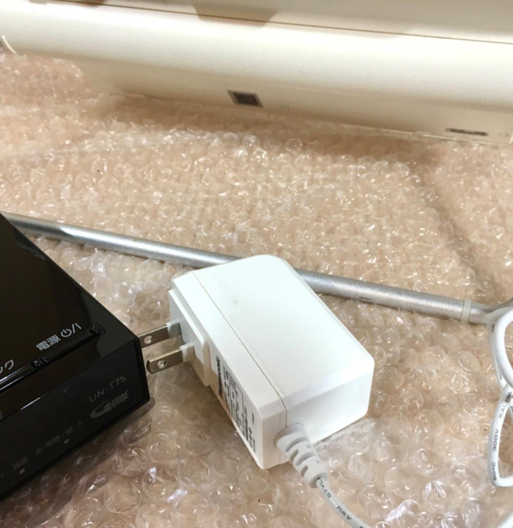 ○Panasonic ポータブルTV UN-10T7 プライベートビエラ18年製