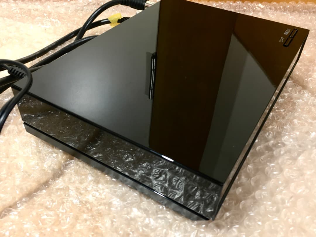 ○Panasonic ポータブルTV UN-10T7 プライベートビエラ18年製