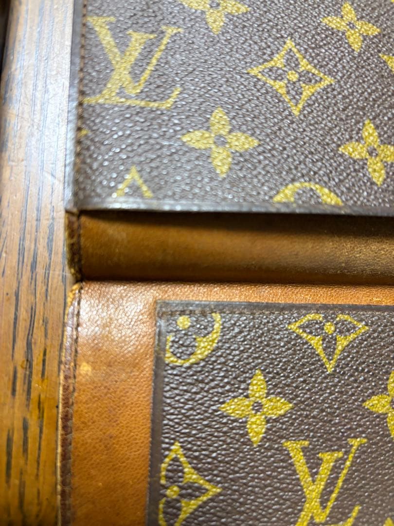 Louis Vuitton モノグラム 長財布　ルイヴィトンお札入れ