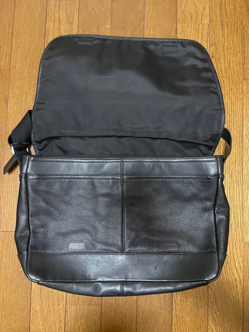 オールドコーチ　メッセンジャーバッグ