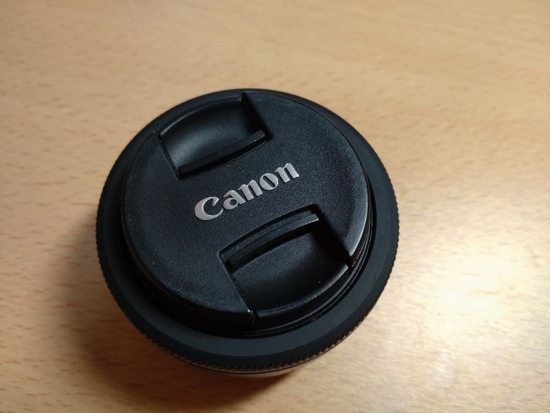 EF-S 24mm F2.8 STM 単焦点レンズ