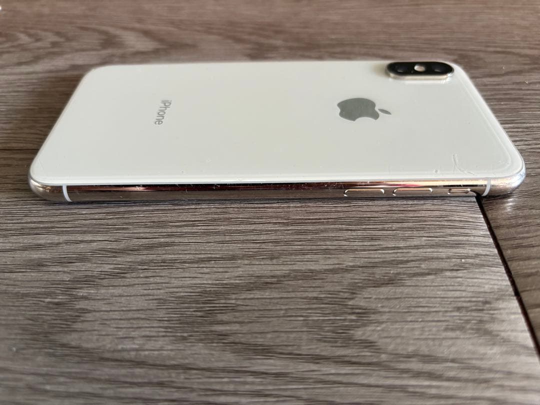 iPhone XS 本体