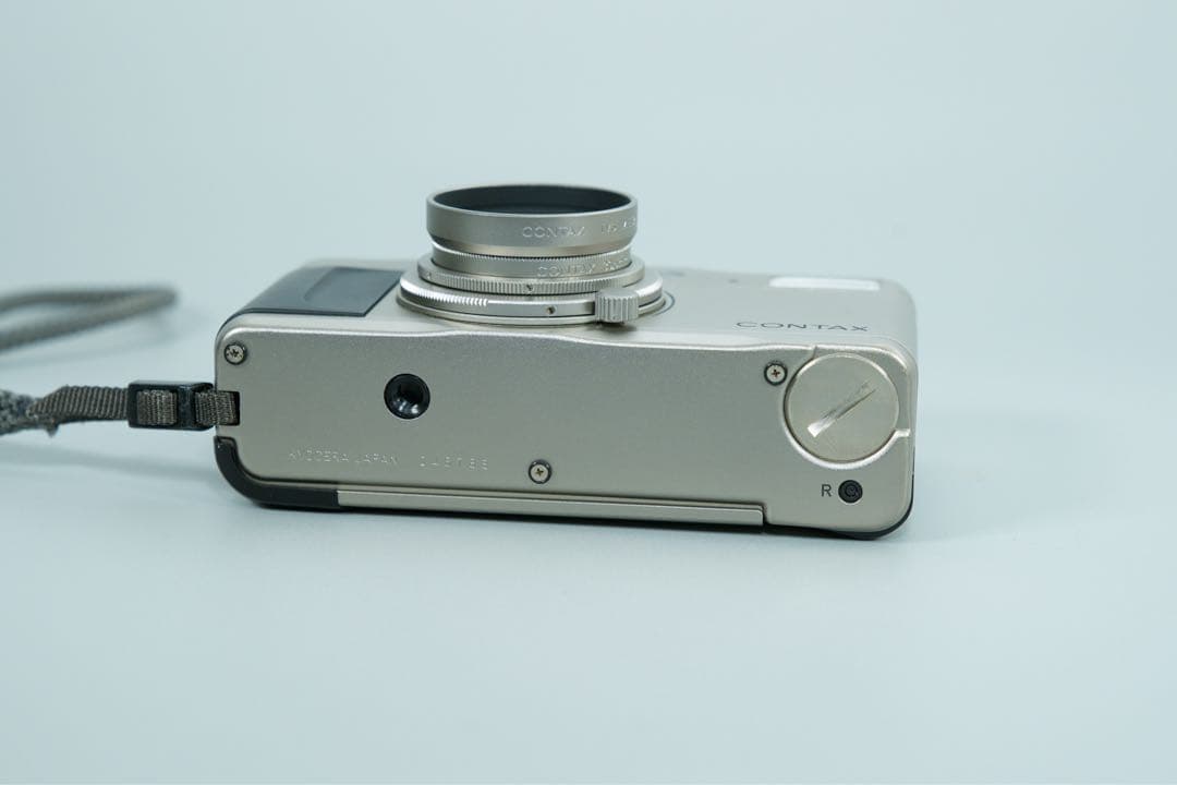 misamisaCONTAX T VS シルバー コンパクトフィルムカメラ