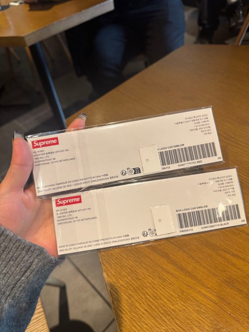 スケートボード Supreme Box Logo Car Emblem \"Black\"&RED