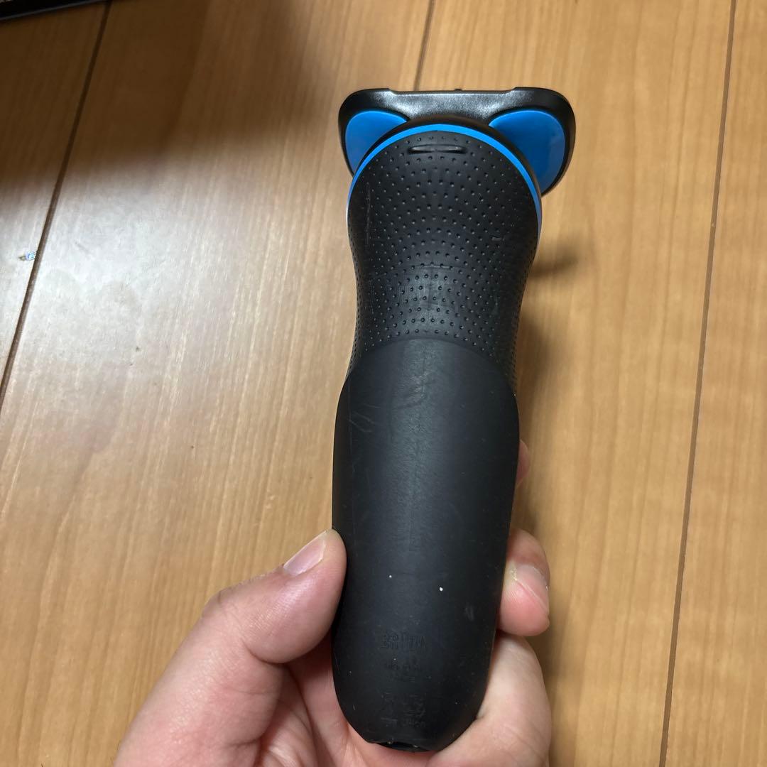 BRAUN シリーズ5 メンズ電気シェーバー52B7200cc