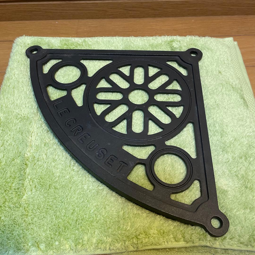 LE CREUSET ル・クルーゼ　ポットスタンド　ブラック　黒　5段　シェルフ