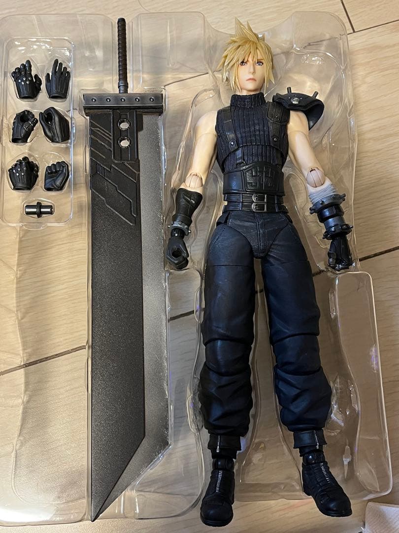 y*様 FINAL FANTASY VII クラウド・ストライフ プレイアーツ改