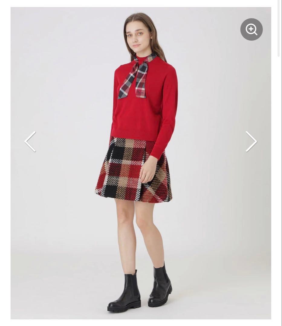 ブルーレーベル　スカーフ付きニット