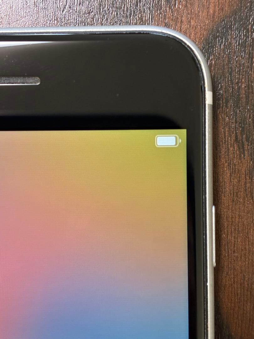 iPhone SE 2 128gb シルバー 本体　ジャンク