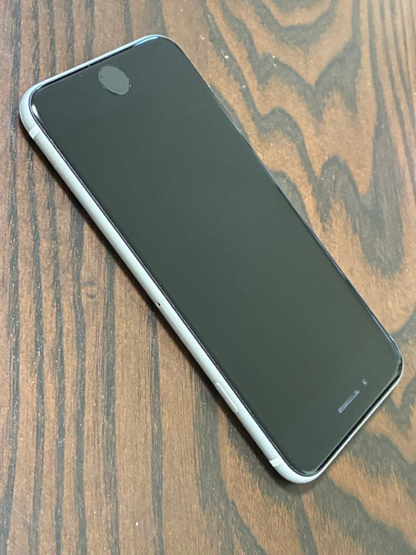 iPhone SE 2 128gb シルバー 本体　ジャンク