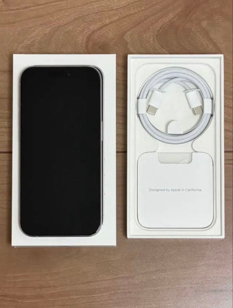 。さん専用 iPhone15Pro 256GB ホワイトチタニウム