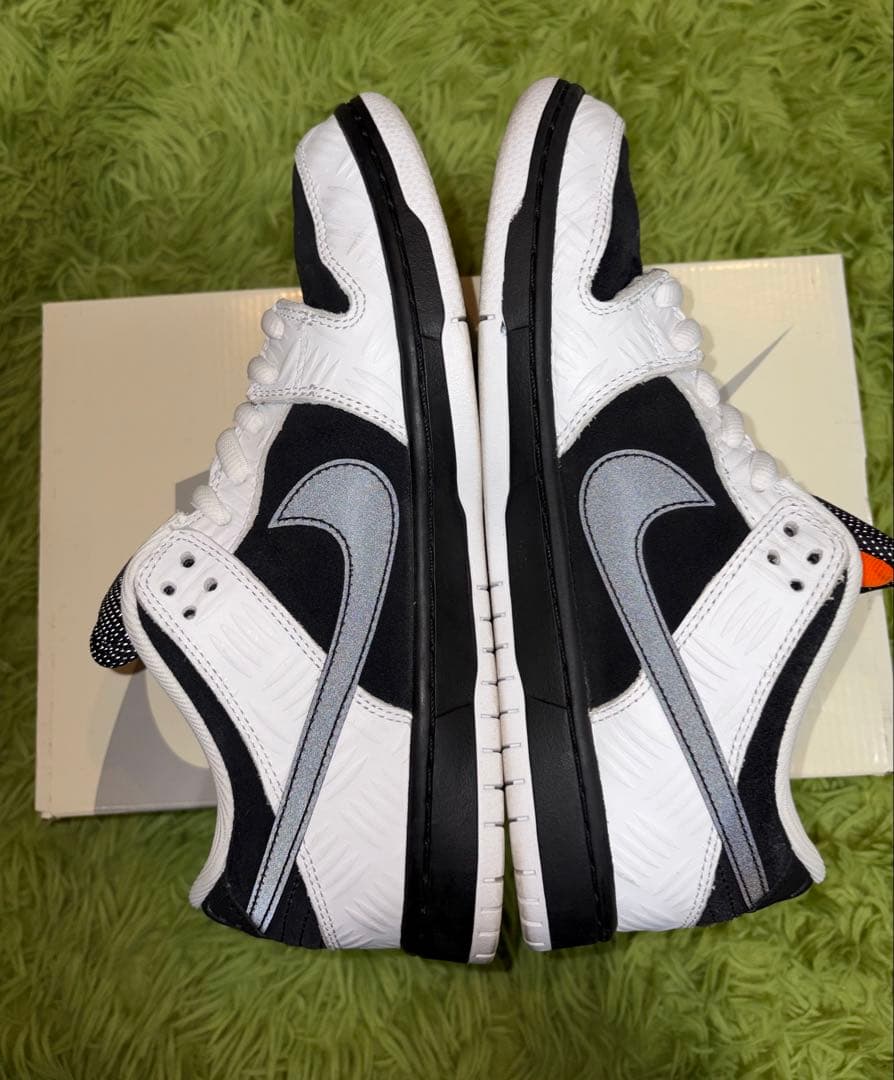 ・TIGHTBOOTH×NIKE SB DUNK LOW PRO QS