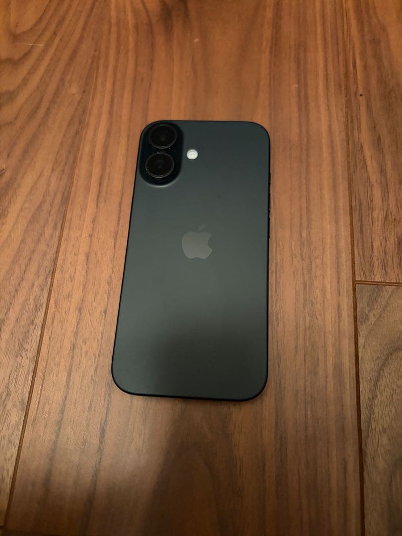 【美品】 iPhone16 128GBブラック