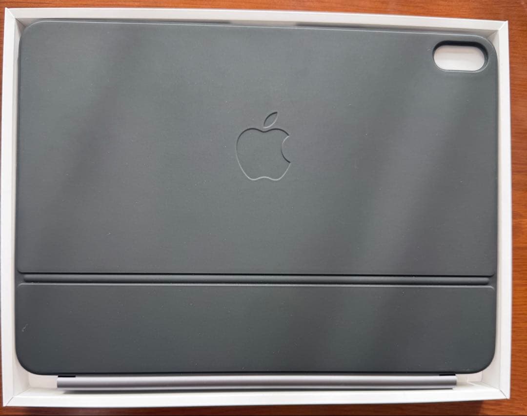 11インチiPad Air （M3） 用Magic Keyboard ブラック