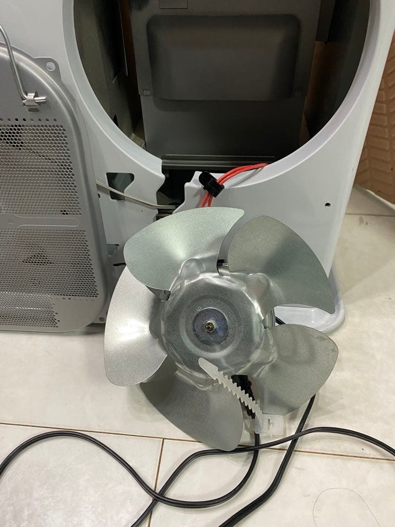 ダイニチ Dainichi 石油ファンヒーター　FW-MV32NC 2022年製