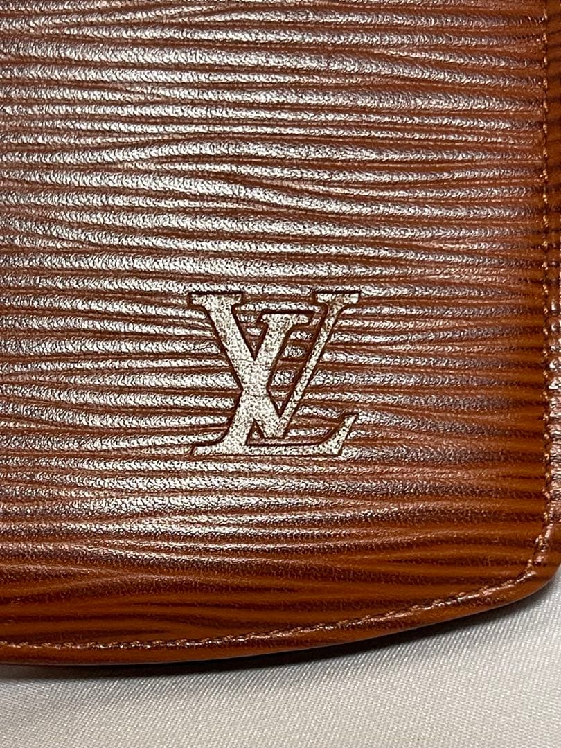美品　LOUIS VUITTON キュベットスプール ケース 小銭入　エピ