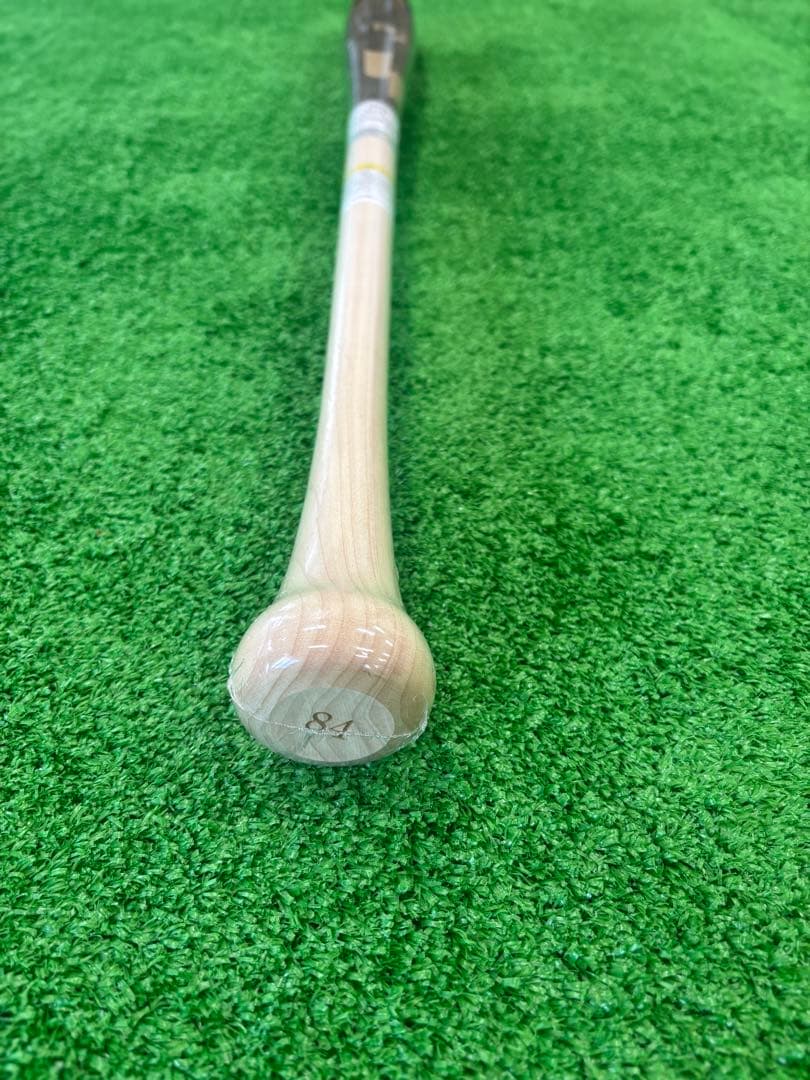 ●SSK. 野球用 硬式木製バット トルピード 魚雷型 84cm. 890g