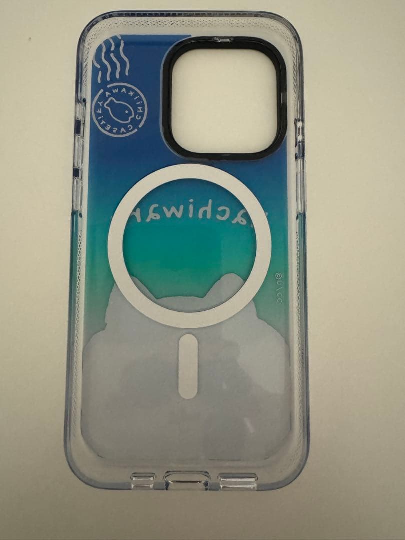 CASETiFY iPhone15Proケース　ハチワレ