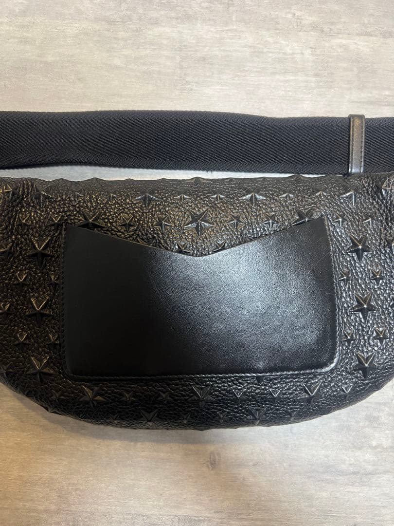 ジミーチュウ　ボディバック