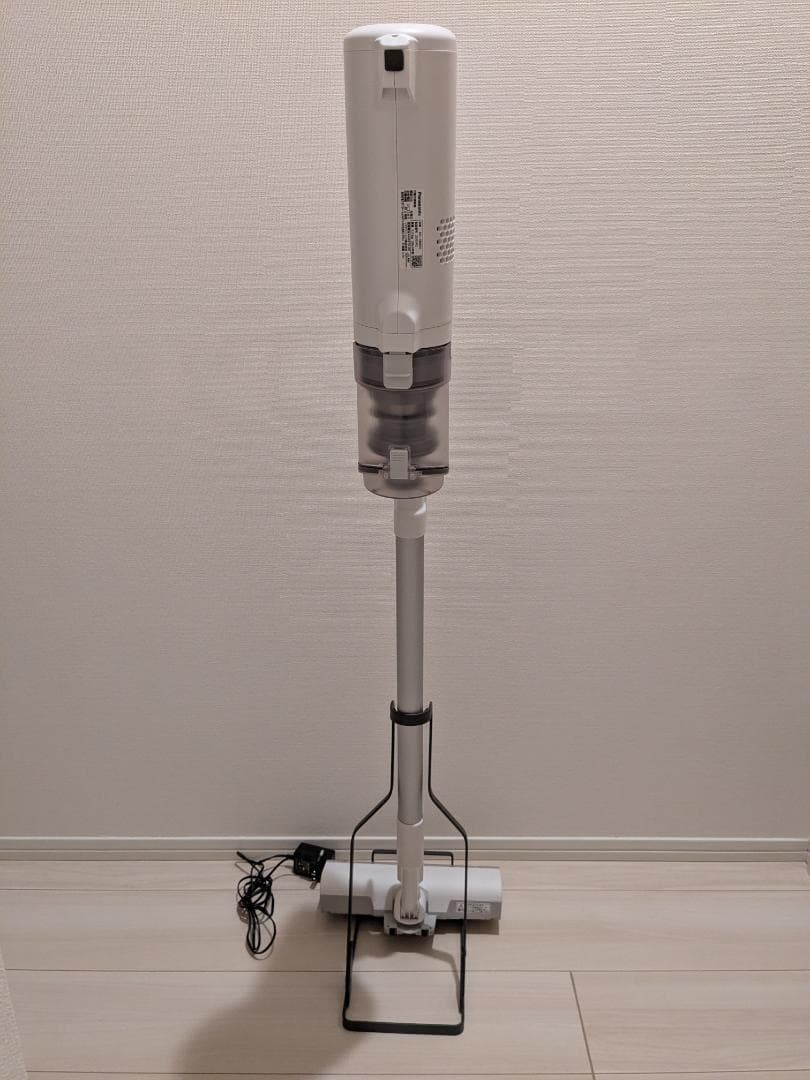 Panasonic コードレス掃除機 MC-SB85K-W