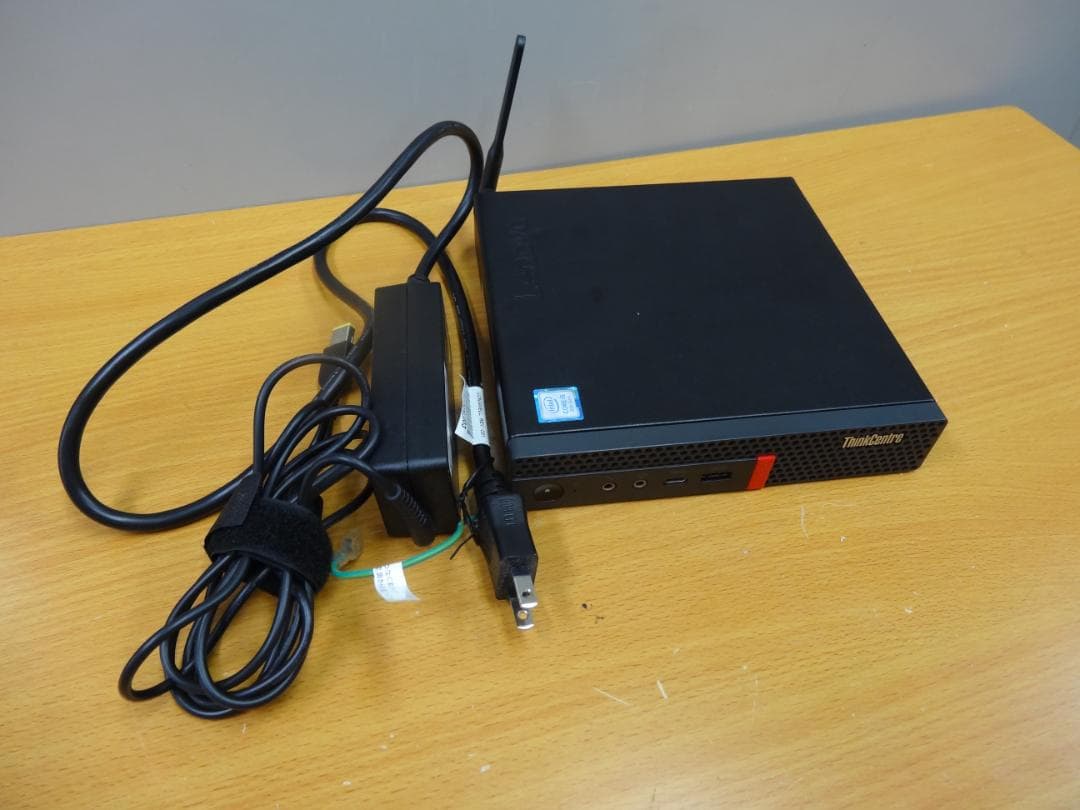 レノボ ThinkCentre M630e SSD256GB ①