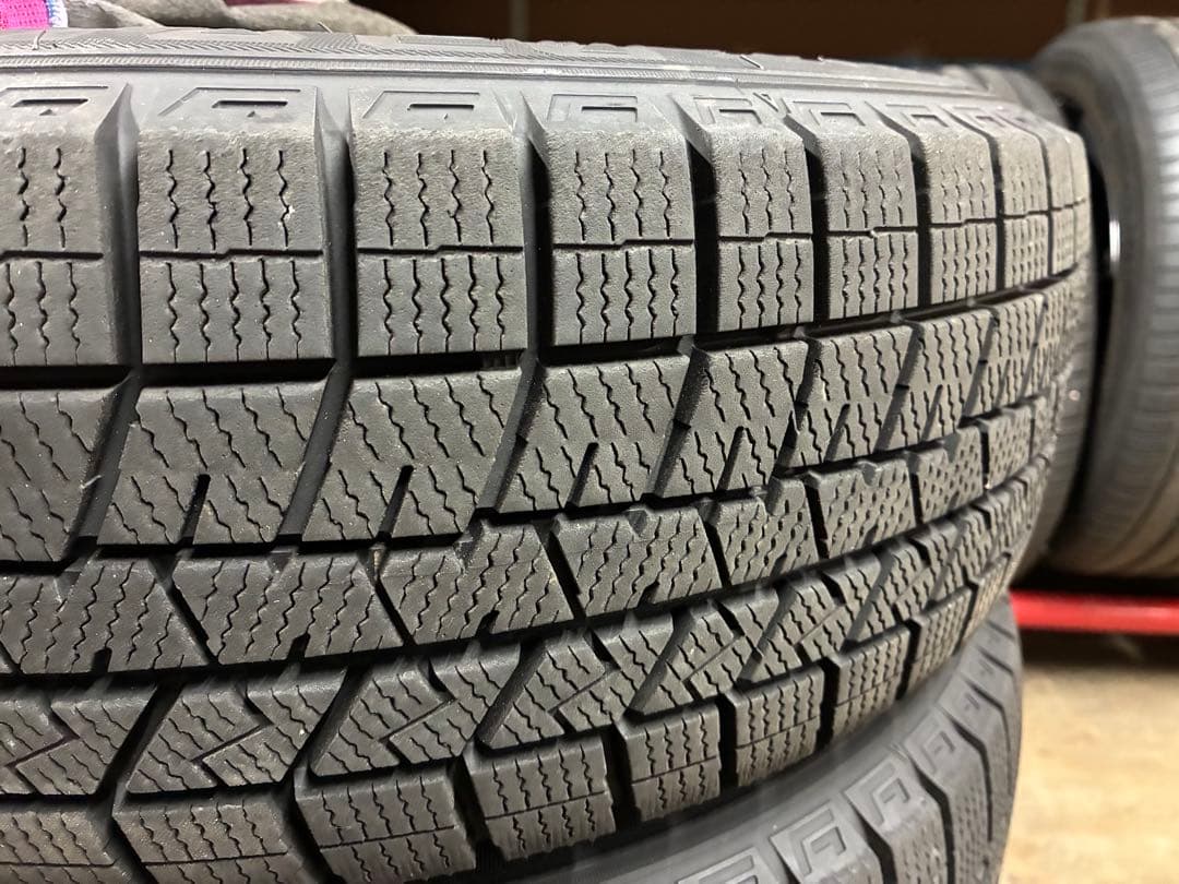 ダンロップ スタッドレス 175/65R15 4穴 ホイール付き 4本