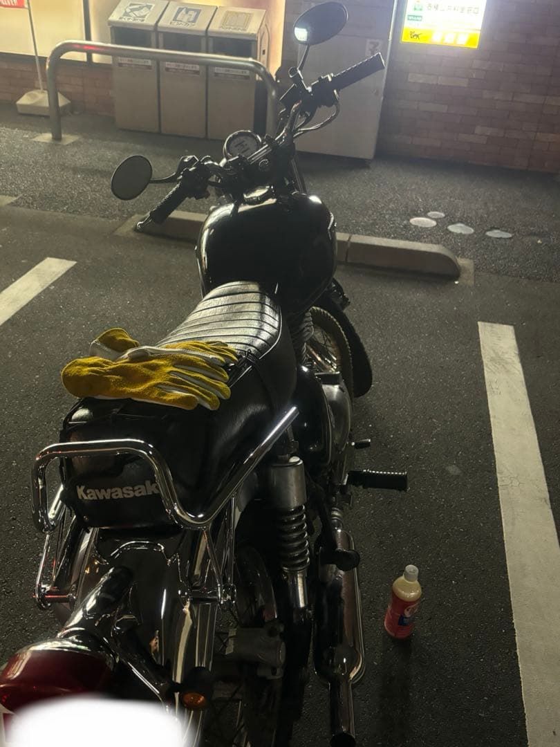 エストレヤ　レトロシート