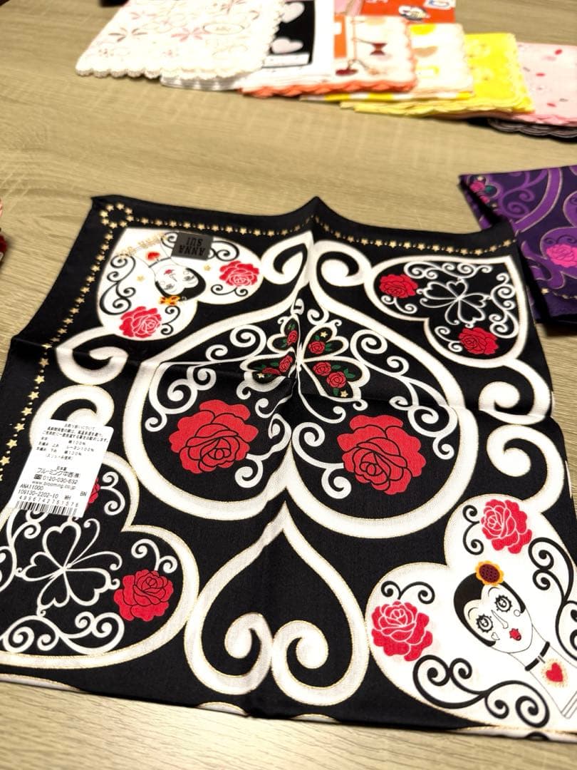 【新品、未使用】ブランド　ハンカチ１８点セット