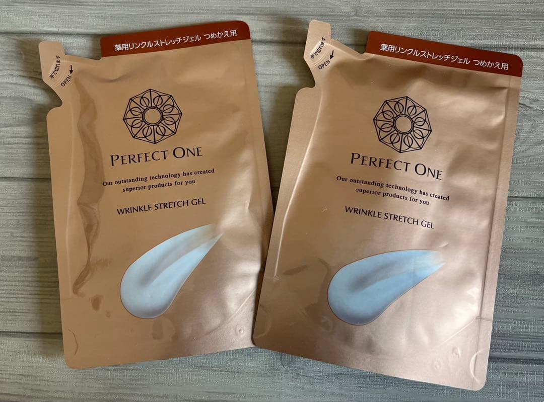 新品　パーフェクトワン　薬用リンクルストレッチジェル2個セット