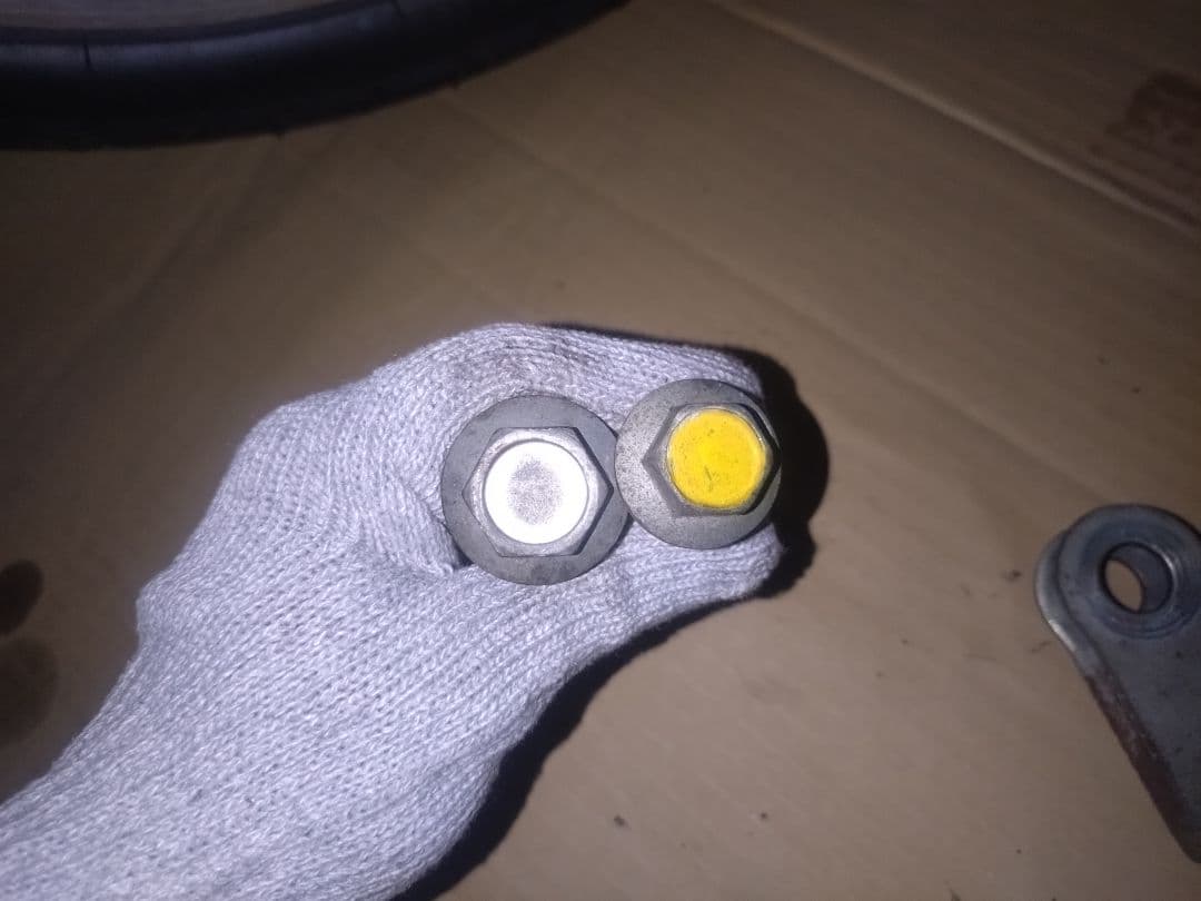 CBX400F 550F純正当時物、チェーンアジャスター、ピポットボルト