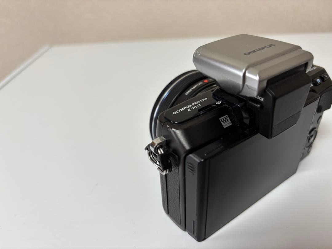 OLYMPUS PEN Lite E-PL7 14-42mm EZ レンズキット