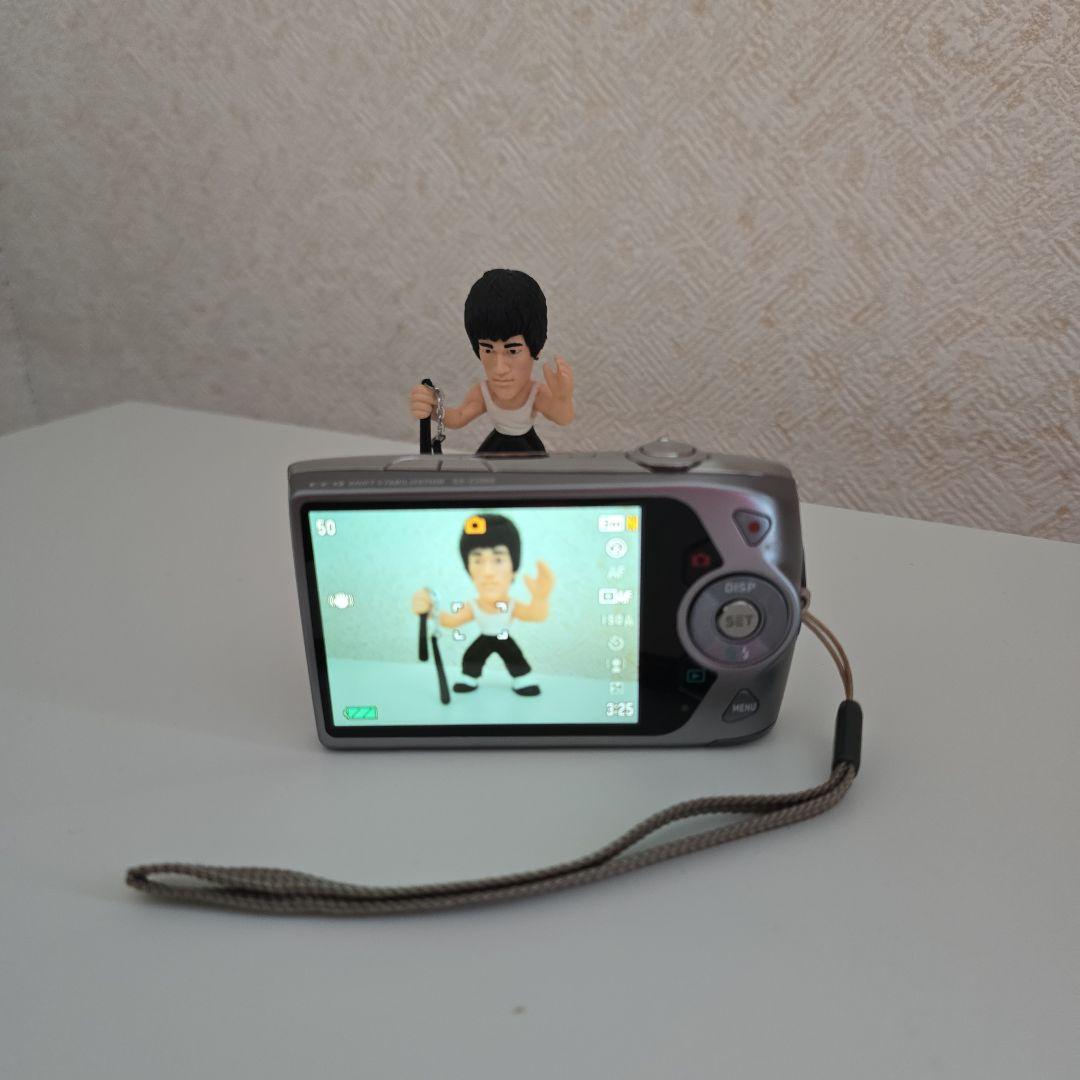 CASIO EXILIM コンパクトデジタルカメラ EX-Z2000