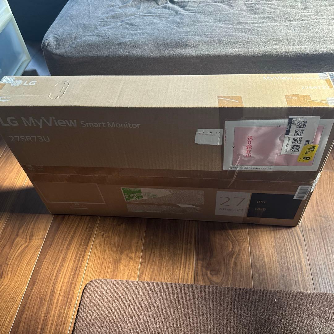 27インチ 4K LG MyView Smart Monitor