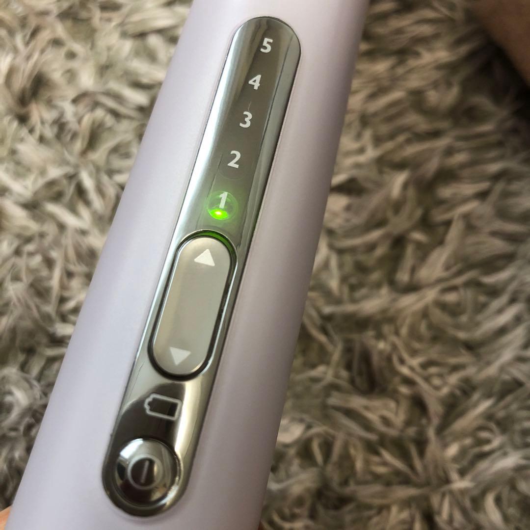 PHILIPS 脱毛器 SC2001 ホワイト/パープル　フィリップス　充電式