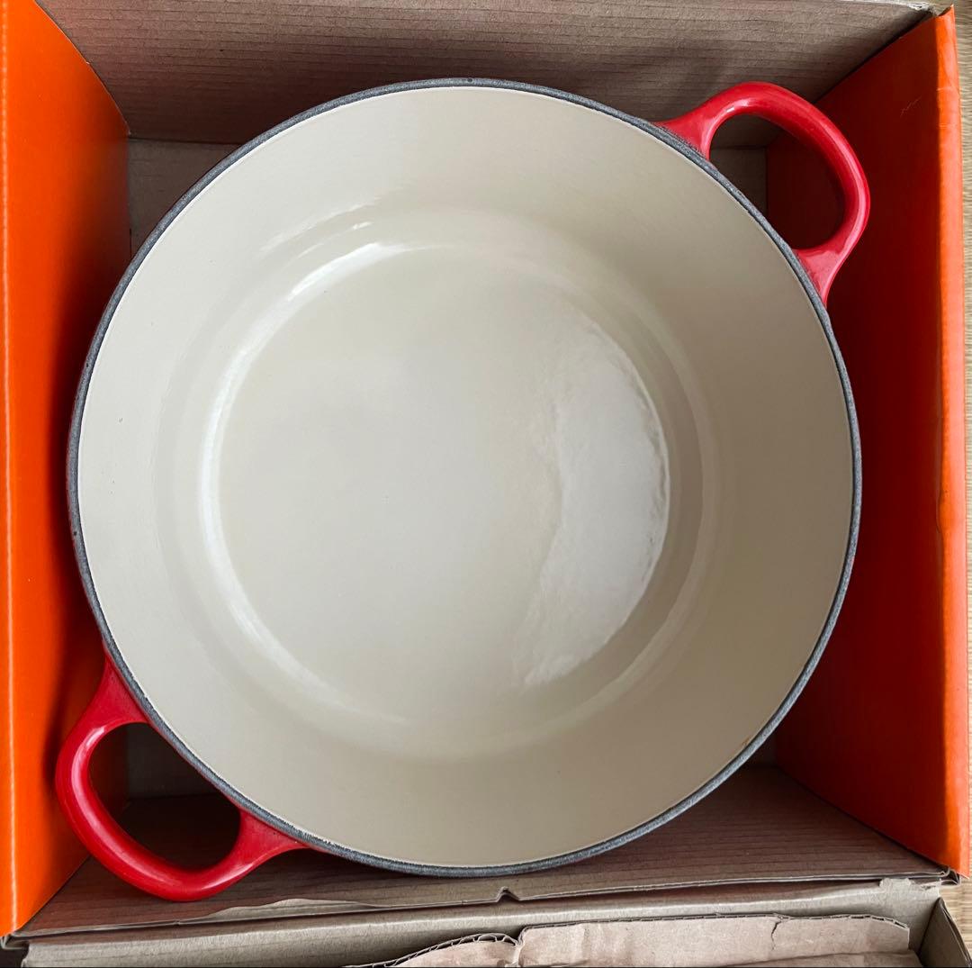 LE CREUSET ル・クルーゼ ココットロンド チリレッド 赤24cm 美品