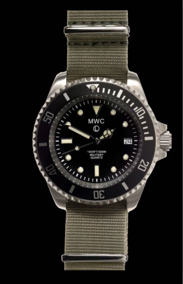 z*k様 美品 MWC ステンレス Steel クオーツ ミリタリーダイバーズウ