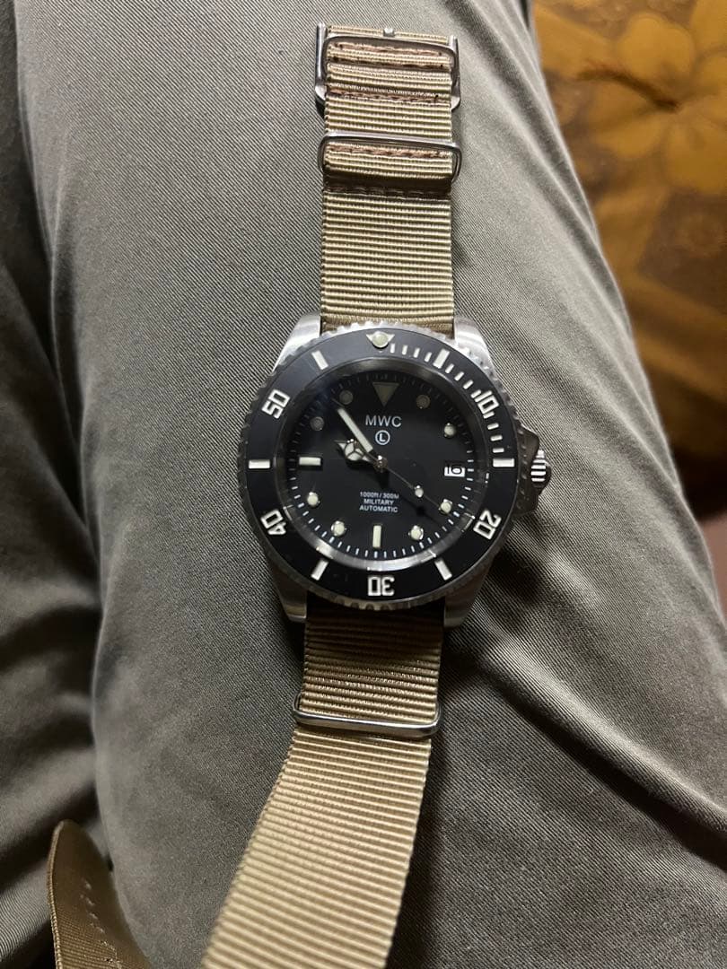 z*k様 美品 MWC ステンレス Steel クオーツ ミリタリーダイバーズウ