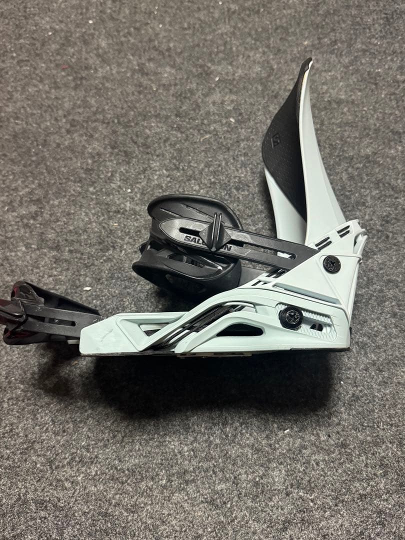 ミリモ　Salomon スノーボードビンディングSHADOW