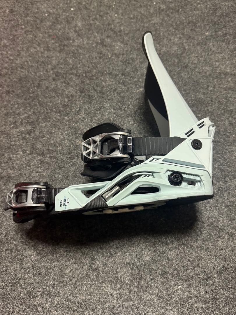 ミリモ　Salomon スノーボードビンディングSHADOW