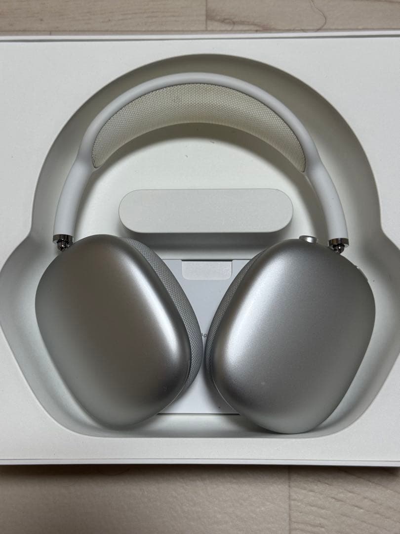 AirPods Max シルバー　　Apple care 保証期間内