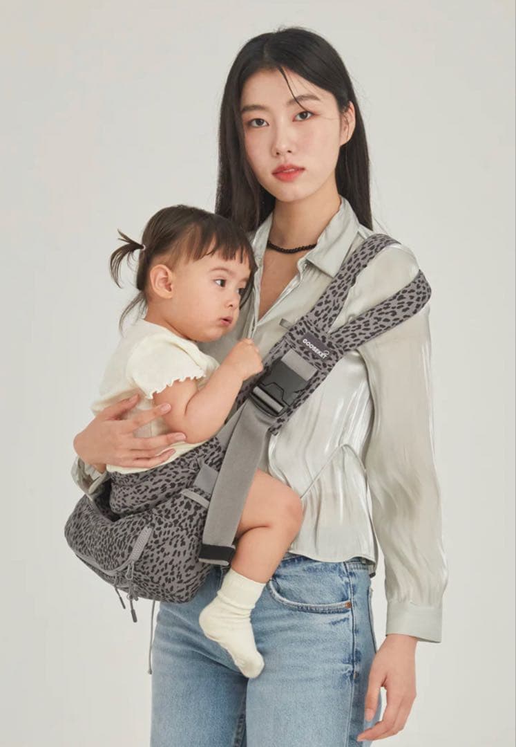 新品未使用 KET グスケット365抱っこ紐Plus グレーレオパード