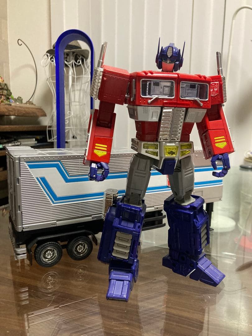 チ*オ様 タカラ　トランスフォーマー マスターピースコンボイMP10/