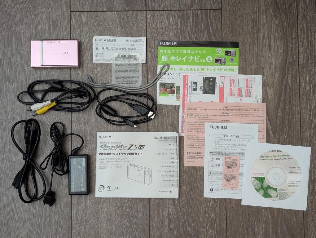 【付属品多数】富士フイルム FinePix Z5fd ベビーピンク