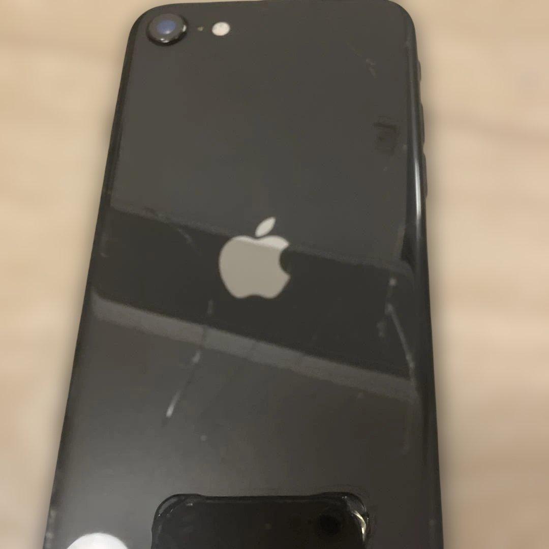 iPhone SE 第2世代　ヒビ割れあり