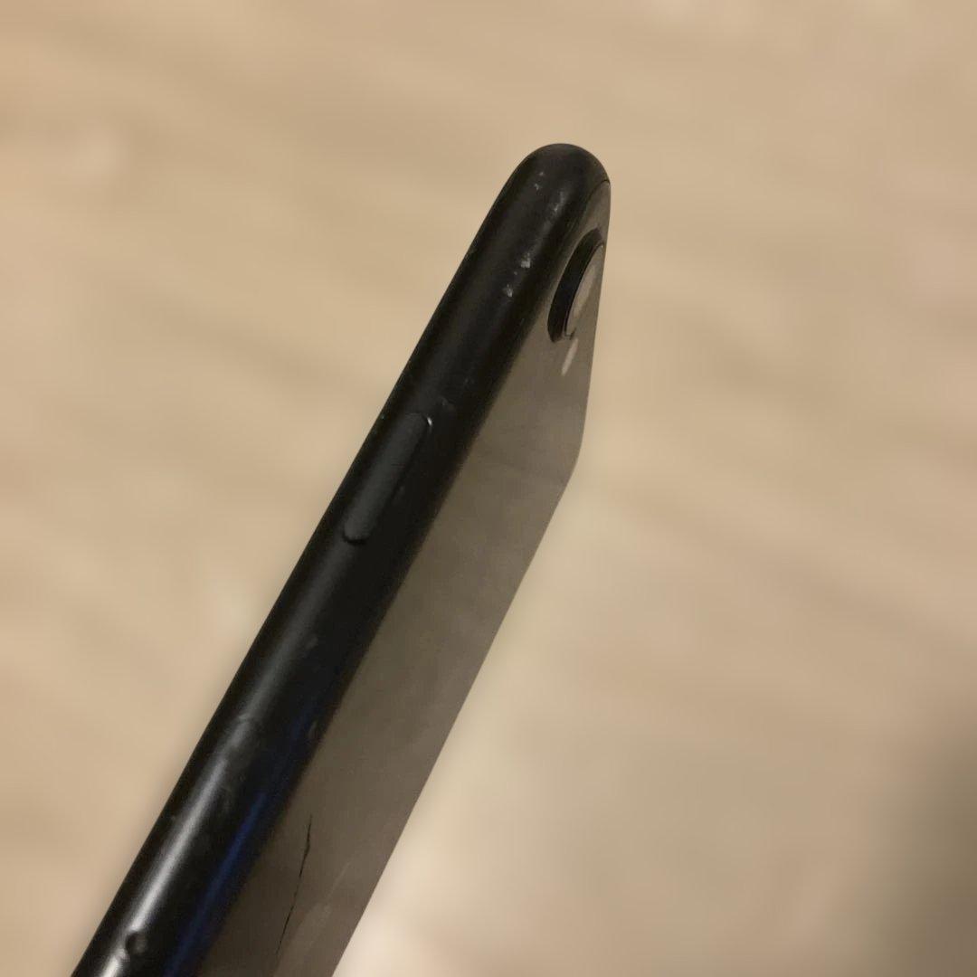 iPhone SE 第2世代　ヒビ割れあり