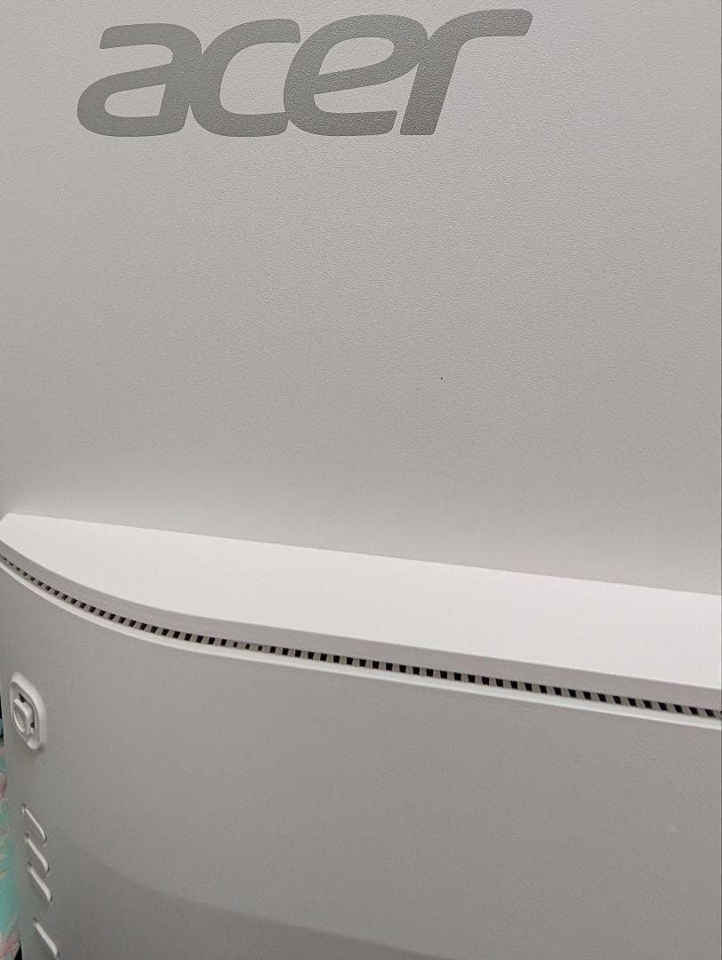 エイサー　acer ET322QK モニター 31.5インチ 4K　現状渡し