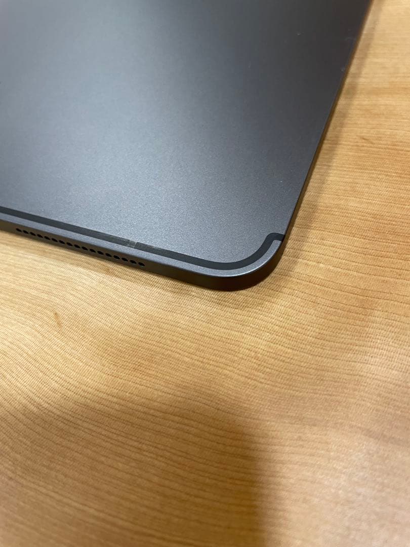 iPad Pro 12.9インチ(第4世代)セルラーモデル256GB 刻印有り