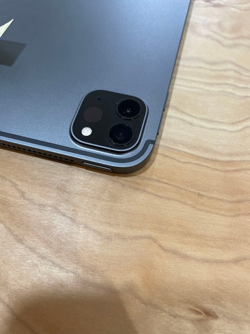 iPad Pro 12.9インチ(第4世代)セルラーモデル256GB 刻印有り