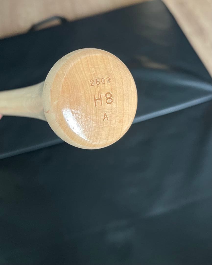 ソフトバンクホークス　牧原大成 #8　バット NPBマーク 支給品　実使用